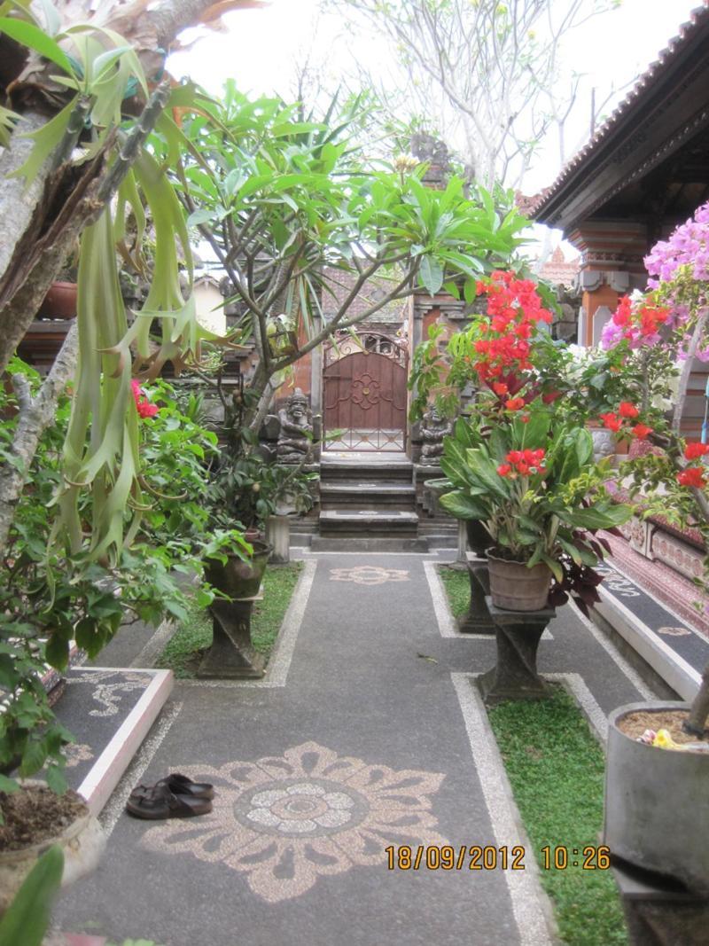 Privatunterkunft Nyoman Murjana *